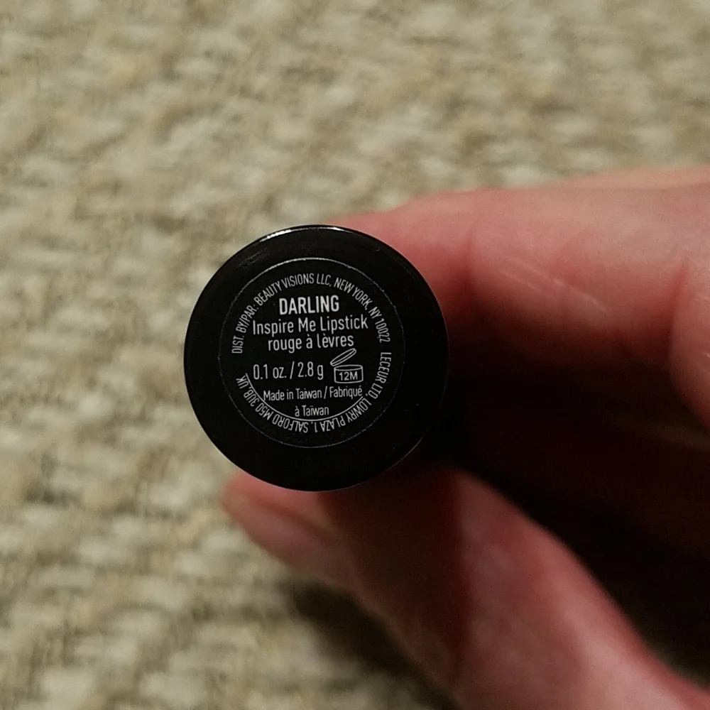 🚨 Final Sale New Mally Beauty Lipstick Shade Darling
